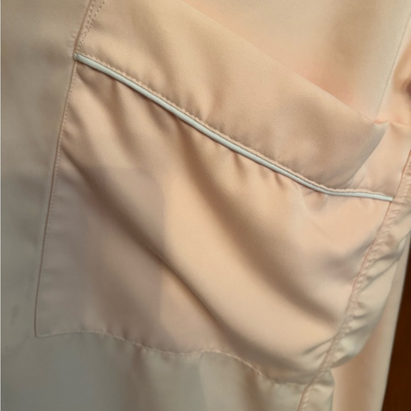 Women's XL Lush Pink Bathrobe - Picture 4 of 7